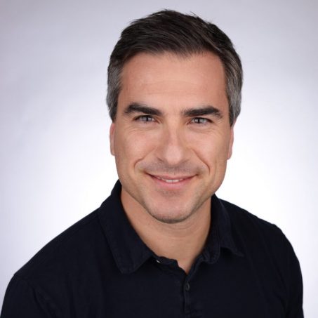 Naftali Holtz   - Profile Picture